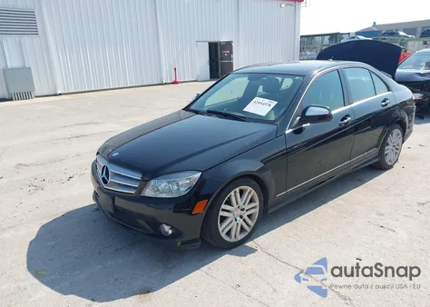 2009 Mercedes-Benz C 300 Luxury 4Matic/Sport 4Matic из США, поврежденный, VIN WDDGF81X69F213008